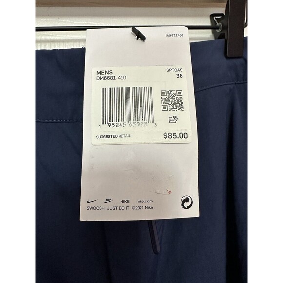 Size 36 Mens Nike Sportswear Style Essentials Utility Pants Navy Blue DM6681-410 - Picture 4 of 4